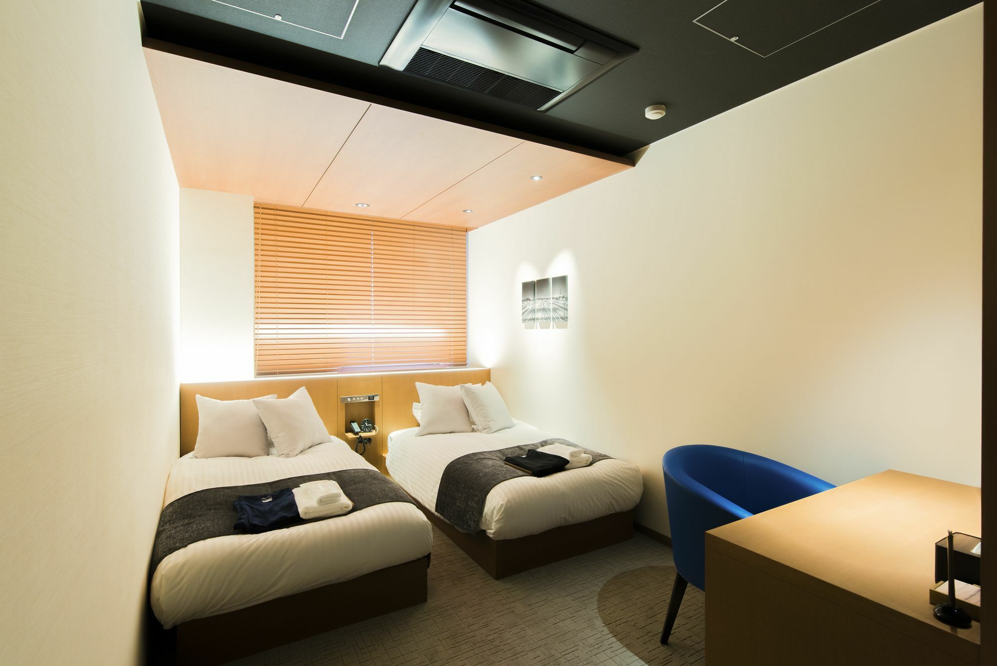 First Cabin Station Abenoso Hotel Osaka Exterior photo